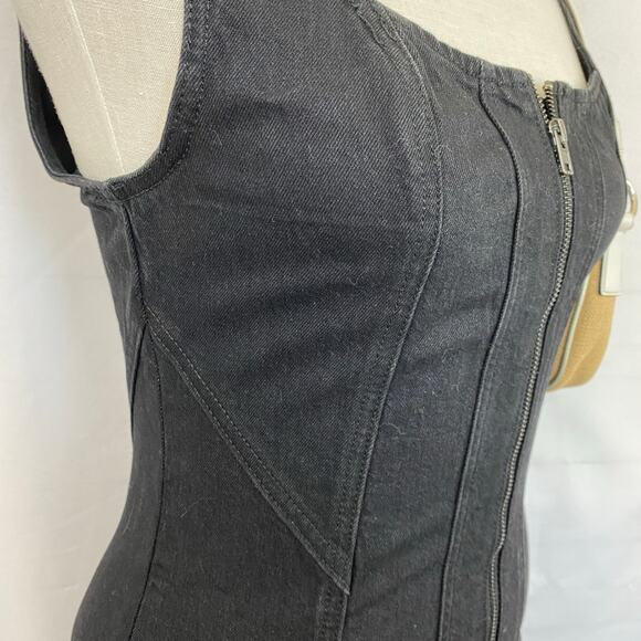Universal Thread Y2K Black Denim Vest Top Women Size 4 Two Way Zip Coquette NWOT - Picture 4 of 9